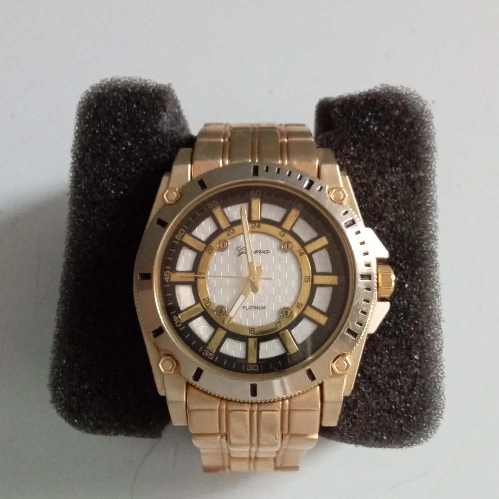 Geneva Platinum Mens Gold Tone‎ Link Bracelet Watch Bold Analog Dial